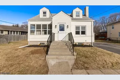 5 N 2nd Ave Kenvil, Roxbury Township, NJ 07847 - Photo 1