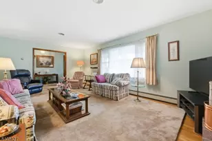 33 Edgemere Terrace, Washington Township, NJ 07882 - Photo 7