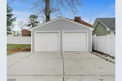 217 Highland Ave, Orange, NJ 07050 - Photo 31