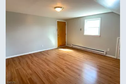 17 Gates Ave #3, Montclair, NJ 07042 - Photo 3