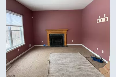 39 Canterbury Ln, Mansfield Township, NJ 07840 - Photo 3