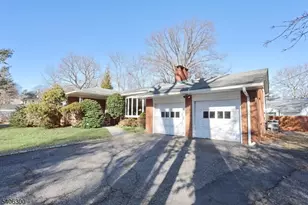 11 Kenneth Rd, Montclair, NJ 07043 - Photo 35