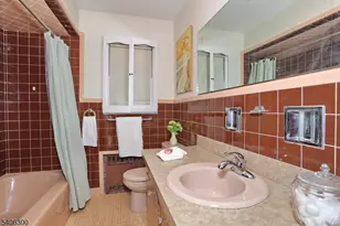 11 Kenneth Rd, Montclair, NJ 07043 - Photo 25