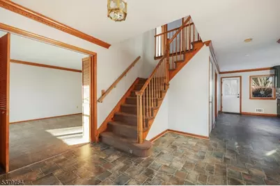 99 Beechwood Cir, Hillsborough Township, NJ 08844 - Photo 5