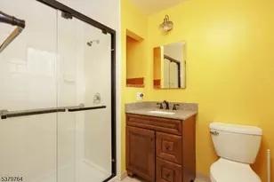 99 Beechwood Cir, Hillsborough Township, NJ 08844 - Photo 23