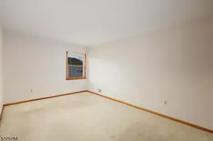 99 Beechwood Cir, Hillsborough Township, NJ 08844 - Photo 29