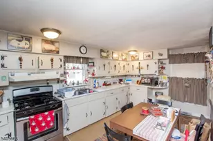 309 Harrison St, Frenchtown, NJ 08825 - Photo 21