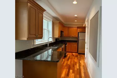 94 Walnut St Unit #2, Montclair, NJ 07042 - Photo 17