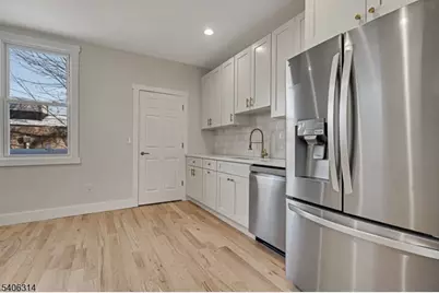 61 Arnold Ter, South Orange, NJ 07079 - Photo 3