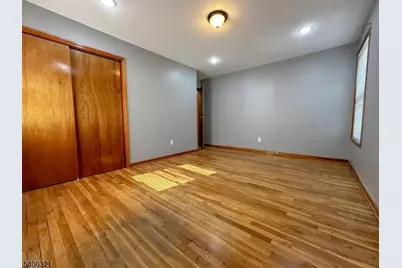 325-327 John St Apt #5, Elizabeth, NJ 07202 - Photo 11