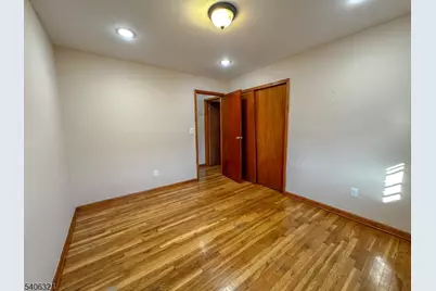 325-327 John St Apt 5 #4, Elizabeth, NJ 07202 - Photo 9