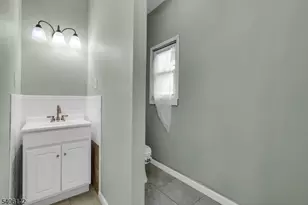 647 Scotland Rd, Orange, NJ 07050 - Photo 3