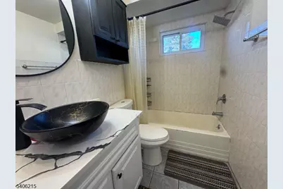 2505 Girard Pl, Union Township, NJ 07083 - Photo 11