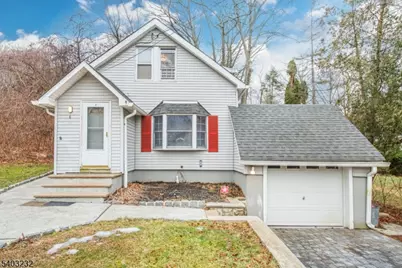 6 Forest Rd, Mount Olive, NJ 07828 - Photo 1