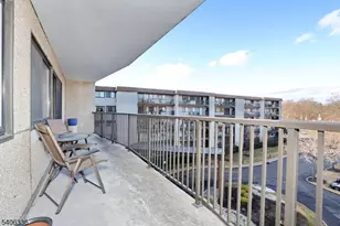 521 Piermont Ave, River Vale Township, NJ 07675 - Photo 17