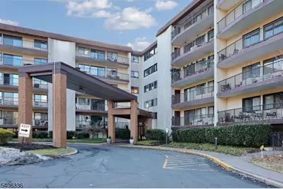 521 Piermont Ave #403A, River Vale Township, NJ 07675 - Photo 3