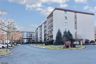 521 Piermont Ave, River Vale Township, NJ 07675 - Photo 1