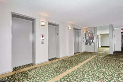 521 Piermont Ave #403A, River Vale Township, NJ 07675 - Photo 31