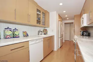 521 Piermont Ave, River Vale Township, NJ 07675 - Photo 21