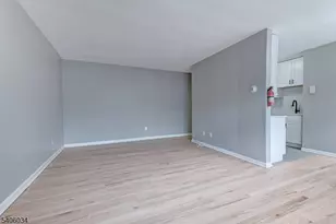 138 Roseland Ave, Caldwell, NJ 07006 - Photo 5