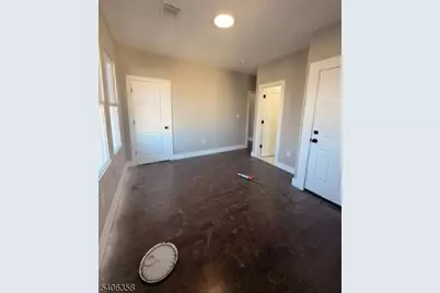 69 Brookdale Ave #3R, Newark, NJ 07106 - Photo 5