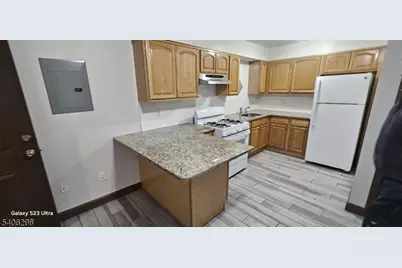 52 Irvine Turner Blvd #4, Newark, NJ 07103 - Photo 5