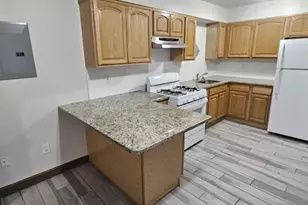 52 Irvine Turner Blvd, Newark, NJ 07103 - Photo 5