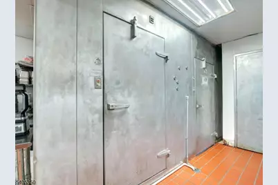 78 E Cherry St, Rahway, NJ 07065 - Photo 17