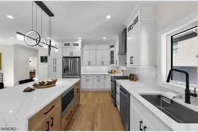 151 Little Falls Rd, Cedar Grove, NJ 07009 - Photo 11