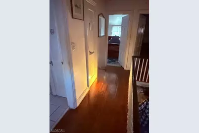 2745 Vauxhall Rd, Union Township, NJ 07083 - Photo 7