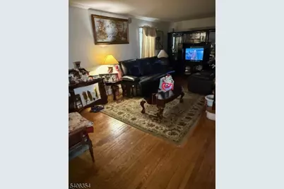 2745 Vauxhall Rd, Union Township, NJ 07083 - Photo 5