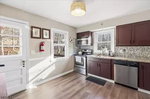 16 Wildwood Terrace, Ringwood, NJ 07456 - Photo 7