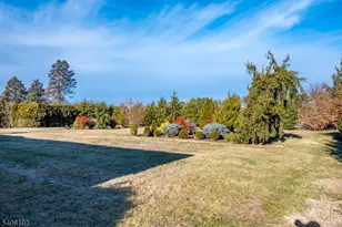 18 Cortelyous Ln, Franklin Township, NJ 08873 - Photo 31