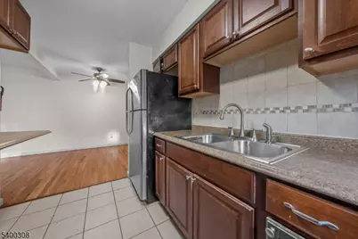 401 US Highway 22, North Plainfield, NJ 07060 - Photo 5