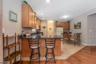 107 Samson Dr, Raritan Township, NJ 08822 - Photo 9