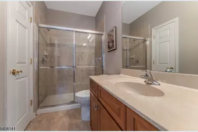 107 Samson Dr, Raritan Township, NJ 08822 - Photo 15