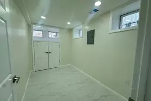 13 Vermont Ave, Newark, NJ 07106 - Photo 5