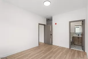 87 Mary St, Paterson, NJ 07503 - Photo 15