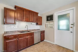 119 S Fullerton Ave, Montclair, NJ 07042 - Photo 5