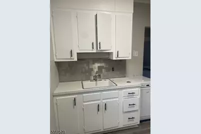 15 Ackerman St #2, Bloomfield, NJ 07003 - Photo 17