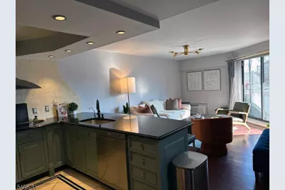 55 Clinton Pl #207, Hackensack, NJ 07601 - Photo 5