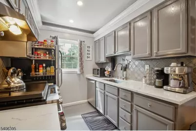 39 Harrison Ave #19, Montclair, NJ 07042 - Photo 1