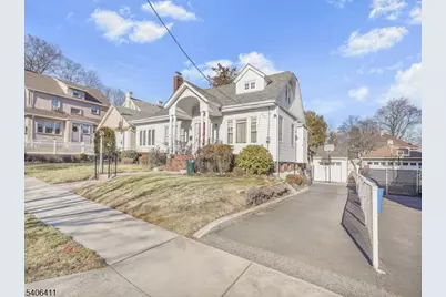 110 Gourley Ave, Clifton, NJ 07013 - Photo 3