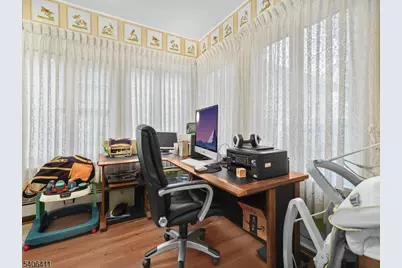 110 Gourley Ave, Clifton, NJ 07013 - Photo 9