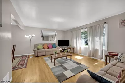 213 Myrtle Ave, Scotch Plains Township, NJ 07076 - Photo 3