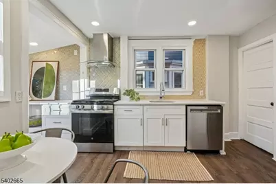 32 Edgewood Rd, Glen Ridge Boro Twp., NJ 07028 - Photo 11