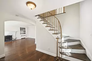 34 W Lawn Rd, Livingston, NJ 07039 - Photo 5
