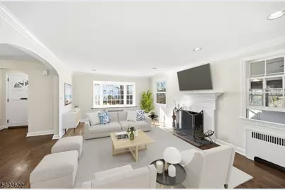 34 W Lawn Rd, Livingston, NJ 07039 - Photo 7