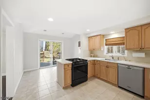 34 W Lawn Rd, Livingston, NJ 07039 - Photo 11