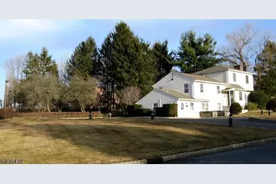 2 Mountain View Ave, Washington Township, NJ 07853 - Photo 1